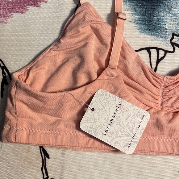 NWT Free People pink bralette. Soft stretch material adjustable straps. Size S - Picture 4 of 4